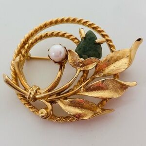 Sara Coventry Pearl Jade Green Vintage Brooch